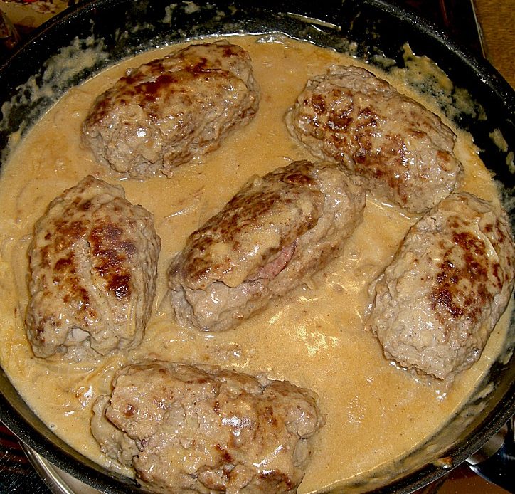 Photo of Schwarzwälder Hackrouladen