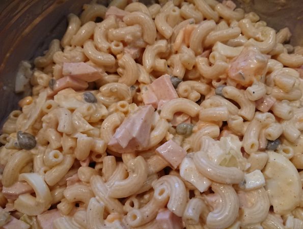 Photo of Pikanter Hörnchensalat