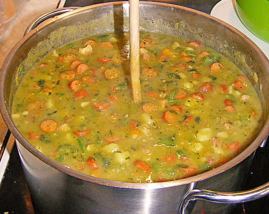 Photo of Erbseneintopf nach Bundeswehrrezept