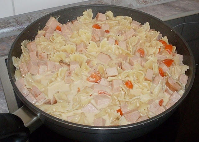 Photo of Leberkäs Nudel Pfanne