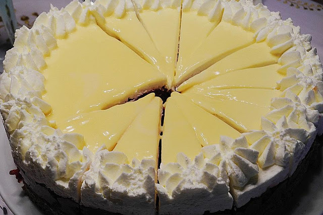 Photo of Eierlikör Torte mit Kirschen