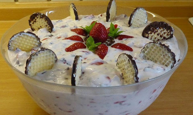 Photo of Erdbeercreme