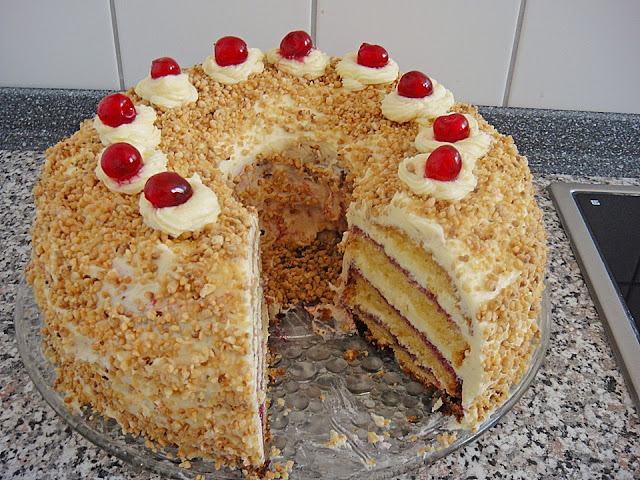 Photo of Frankfurter Kranz