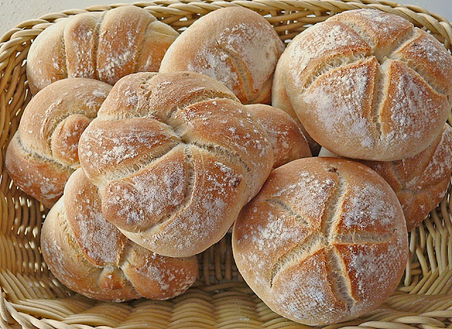 Photo of Kaisersemmeln