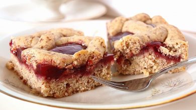 Photo of Linzer Schnitten