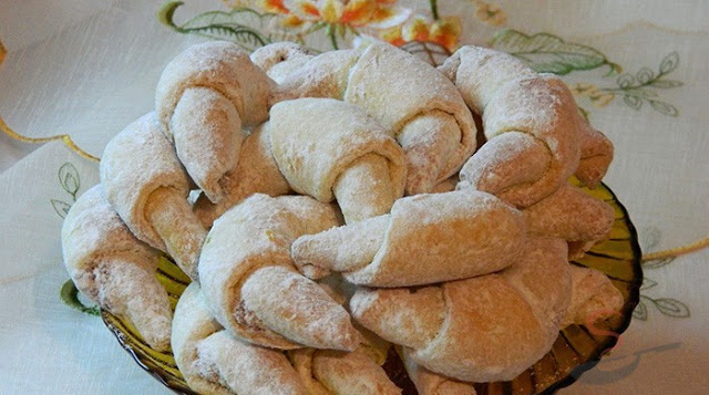 Photo of Zarte Hörnchen aus Sauermilch