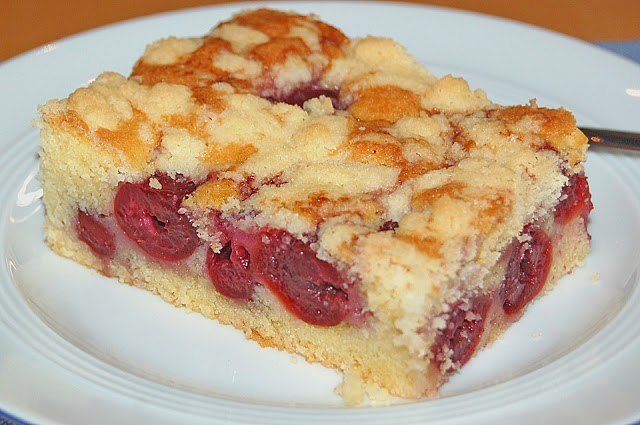Photo of Eierlikör Streuselkuchen