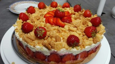 Photo of Erdbeerstreuselkuchen