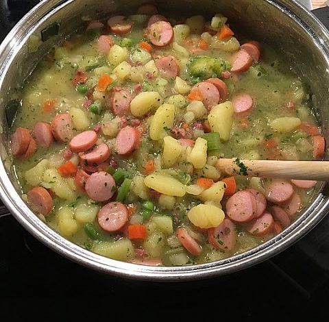 Photo of Berliner Kartoffelsuppe
