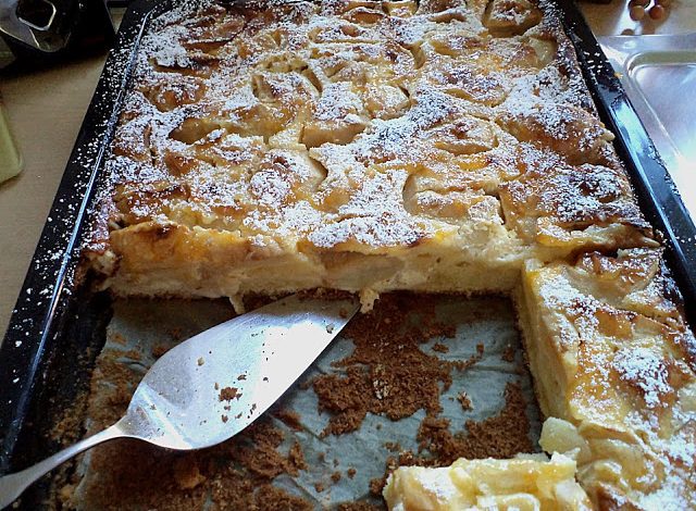 Photo of Apfelkuchen mit Vanille Schmand