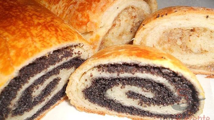 Photo of Hefeteig-Strudel mit Mohn- und Nussfüllung