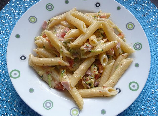 Photo of Zucchini Sahne Nudeln