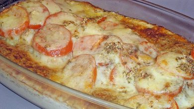 Photo of Hähnchenbrustfilet mit Tomate und Mozzarella in Kräuter Sahne Sauce