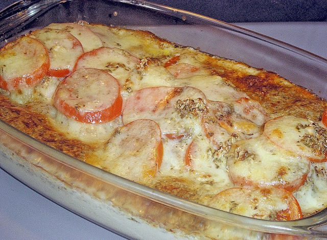 Photo of Hähnchenbrustfilet mit Tomate und Mozzarella in Kräuter Sahne Sauce
