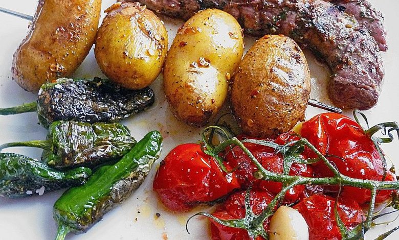 Photo of Feurige Kartoffelspieße vom Grill