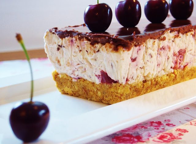 Photo of Kirsch-Stracciatella-Kuchen