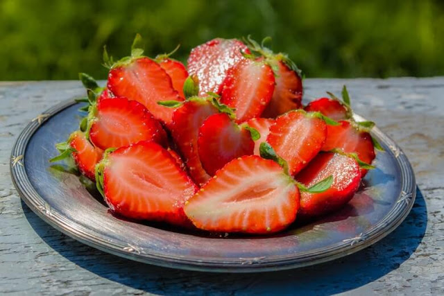 Photo of Verrückt nach Erdbeeren: So bleibt die süße Frucht länger frisch!