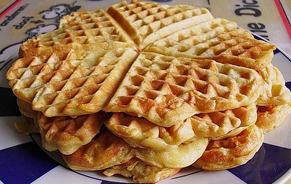 Photo of Apfelwaffeln