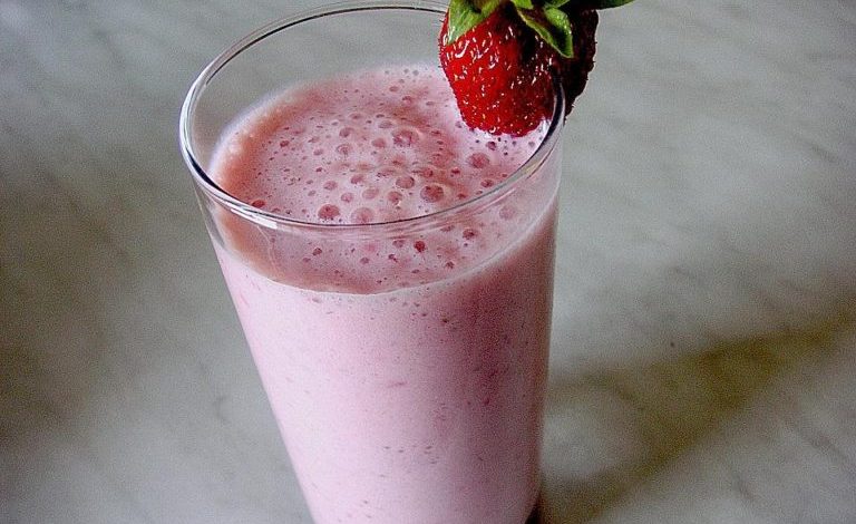 Photo of ERDBEER – MILCHSHAKE