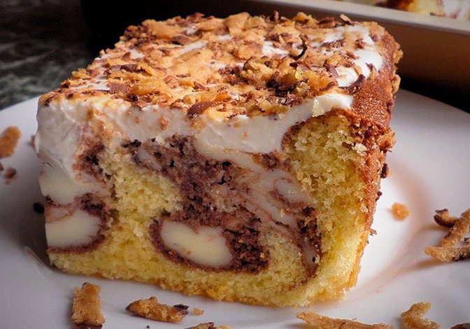 Photo of RÜHRKUCHEN MIT VANILLEPUDDING UND SAHNECREME, EINFACH UND SUPER LECKER !