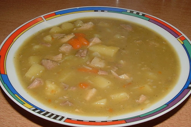 Photo of Erbseneintopf mit Eisbein