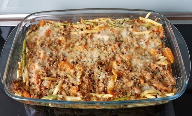 Photo of Spaghettiauflauf mit Hackfleisch und Erbsen