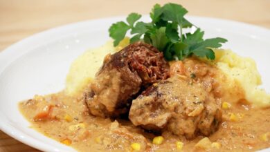 Photo of Rindsrouladen mit Gorgonzola und Maissauce