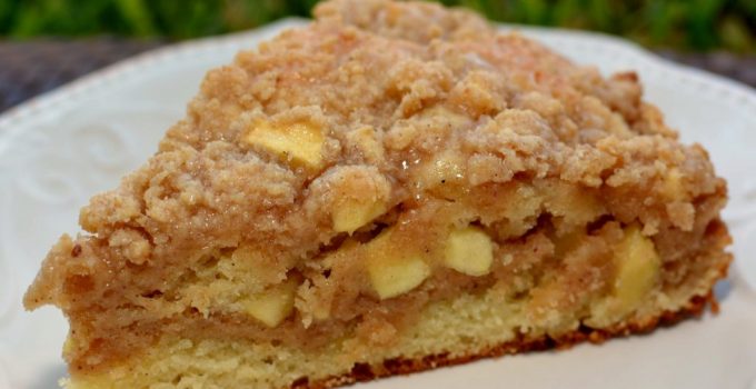 Photo of Apfel-Blechkuchen mit Zimt-Streuseln