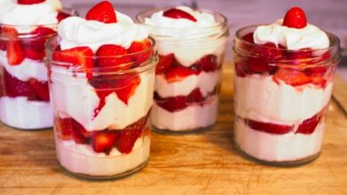 Photo of Ein geiles Dessert, das alle lieben: Quarkcreme mit Erdbeeren im Glas