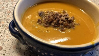 Photo of Kürbissuppe mit geröstetem hack