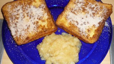 Photo of Arme ritter mit zimt, zucker und apfelmus