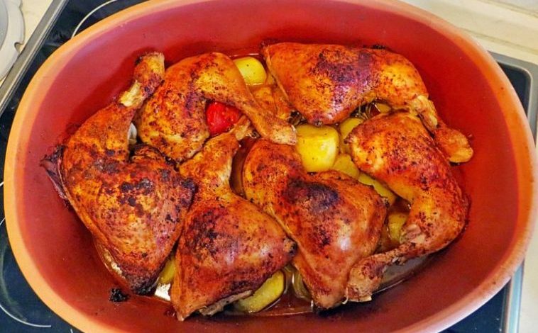 Photo of Hähnchen – Tomaten – Zwiebel – Kartoffel – Topf