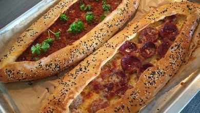 Photo of Türkische pide mit käse und sucuk