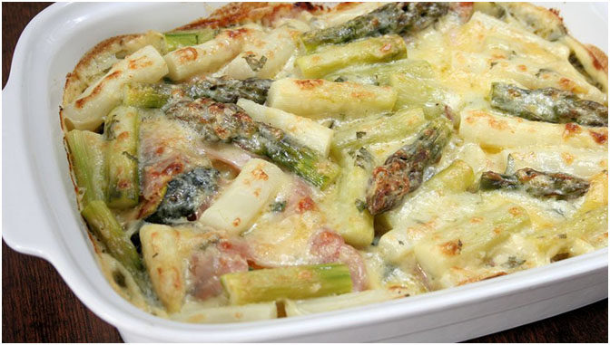 Photo of Die sosse ist zum reinlegen: spargel kartoffel auflauf