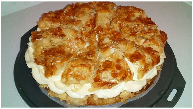 Photo of Nach diesem bienenstich-rezept fragen uns gerade alle