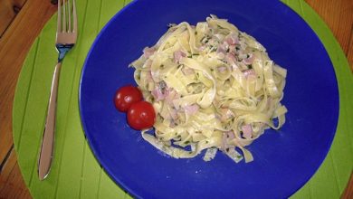 Photo of Bandnudeln mit kräuterrahm und schinken