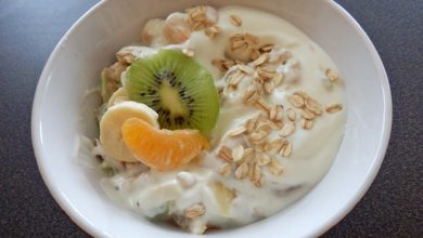 Photo of Joghurt mit haferflocken und obst