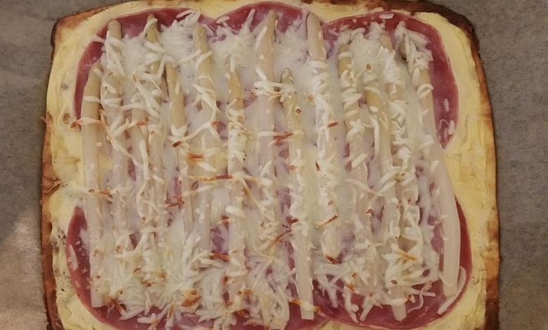 Photo of Low-Carb Spargelpizza