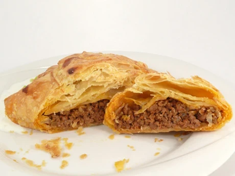 Photo of Faschiertes im blätterteig