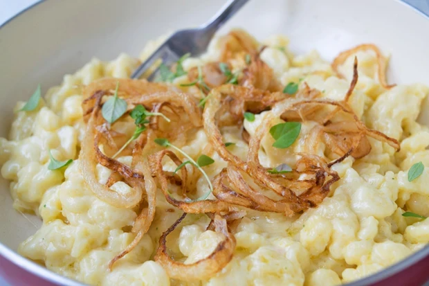 Photo of Käsespätzle mit röstzwiebeln