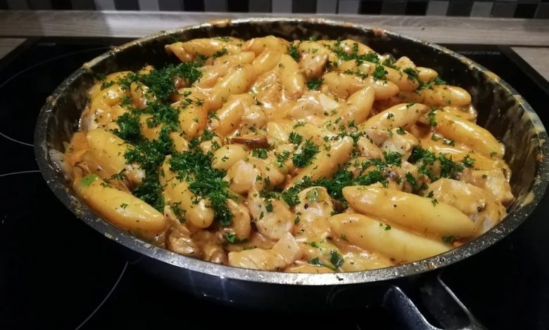 Photo of Schupfnudelpfanne mit Hähnchen und Lauch