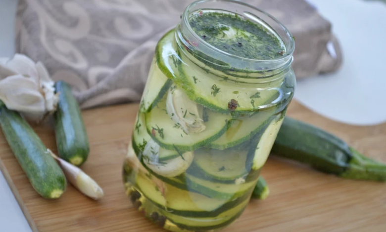 Photo of Eingelegte zucchini