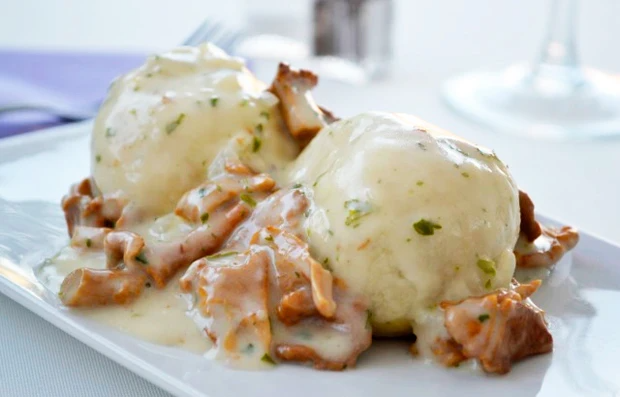 Photo of Eierschwammerlsauce