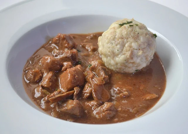 Photo of Wildgulasch