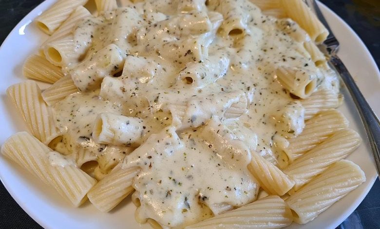 Photo of Käse-Kräuter-Soße für Nudeln