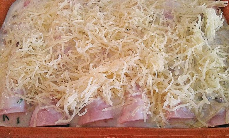 Photo of Schinken-Hack Röllchen mit Käsebéchamel