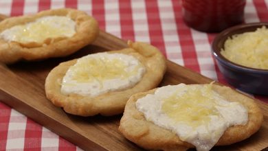 Photo of Ungarische Langos mit Knoblauchcreme und Käse
