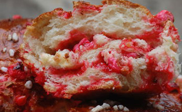 Photo of Brioche mit rosa Pralinen mit Thermomix