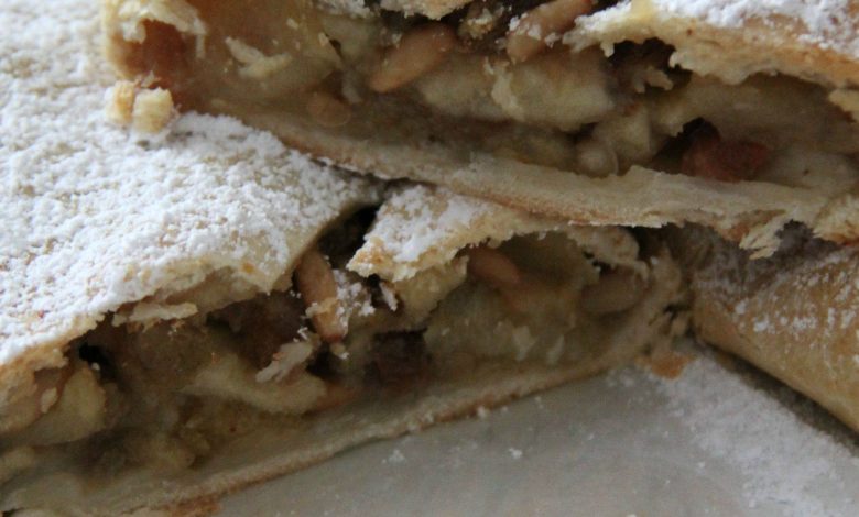 Photo of Apfelstrudel