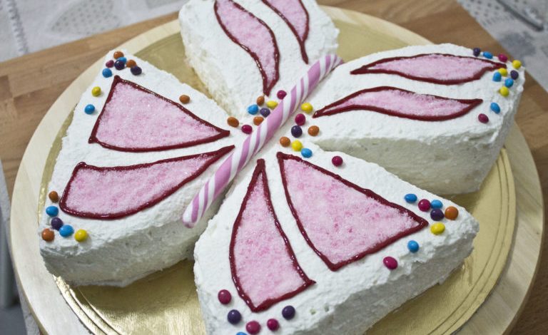 Photo of Sehr einfacher SCHMETTERLINGSKUCHEN | zum Geburtstag des kleinen Mädchens